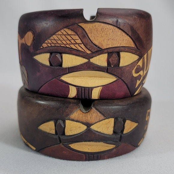 Wood Carved Ashtray - Handcrafted Africa - Picture 2 of 11